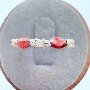 VTG Sterling Silver 925 Red & White Cubic Zirconia Statement Ring Size 6